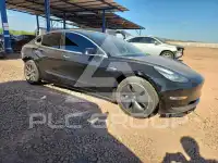 2018 Tesla Model 3 photo