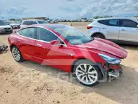 2018 Tesla Model 3 photo