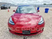 2018 Tesla Model 3 фото