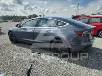 2018 Tesla Model 3 фото