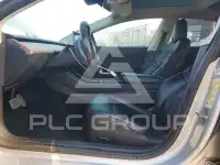 2018 Tesla Model 3 photo