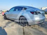 2018 Tesla Model 3 photo