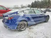 2018 Tesla Model 3 фото