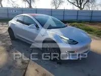 2018 Tesla Model 3 photo