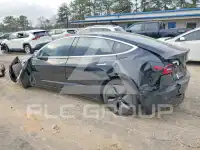 2018 Tesla Model 3 photo