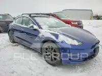 2018 Tesla Model 3 фото