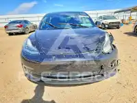 2018 Tesla Model 3 фото