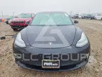 2018 Tesla Model 3 photo