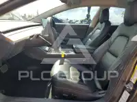 2018 Tesla Model 3 photo