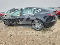 2018 Tesla Model 3 photo