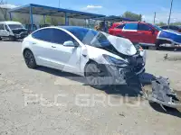 2018 Tesla Model 3 фото