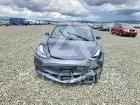 2018 Tesla Model 3 photo