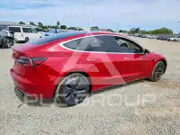 2018 Tesla Model 3 photo