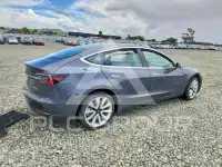 2018 Tesla Model 3 photo