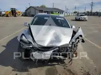 2018 Tesla Model 3 фото