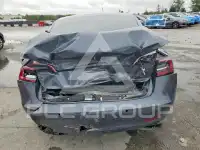 2018 Tesla Model 3 фото