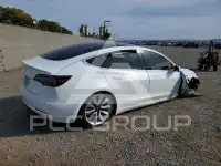 2018 Tesla Model 3 photo