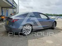 2018 Tesla Model 3 photo