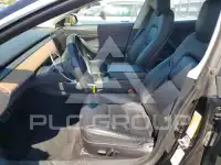 2018 Tesla Model 3 фото