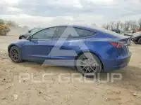2018 Tesla Model 3 фото