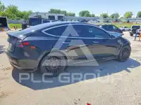 2018 Tesla Model 3 photo