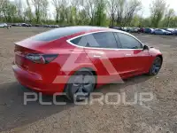 2018 Tesla Model 3 photo