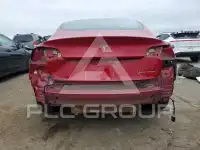 2018 Tesla Model 3 фото