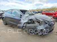 2018 Tesla Model 3 фото
