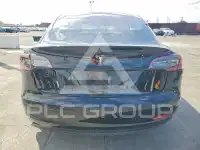2018 Tesla Model 3 фото