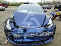 2018 Tesla Model 3 фото