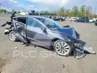 2018 Tesla Model 3 фото