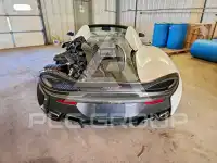 2018 McLaren  фото