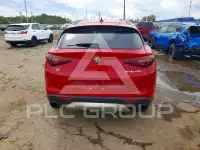 2018 Alfa Romeo Stelvio photo