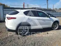 2018 Alfa Romeo Stelvio photo