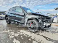 2018 Alfa Romeo Stelvio photo