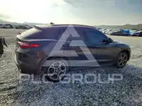 2018 Alfa Romeo Stelvio photo