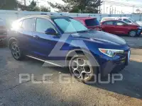2018 Alfa Romeo Stelvio фото