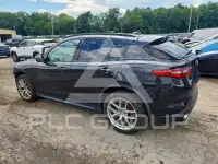 2018 Alfa Romeo Stelvio фото