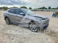 2018 Alfa Romeo Stelvio фото