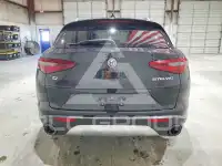 2018 Alfa Romeo Stelvio фото