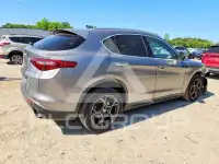 2018 Alfa Romeo Stelvio фото
