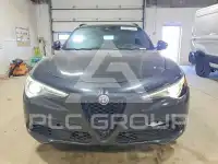 2018 Alfa Romeo Stelvio photo