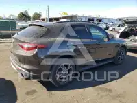 2018 Alfa Romeo Stelvio photo