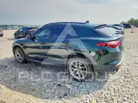 2018 Alfa Romeo Stelvio photo