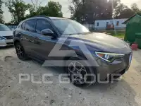 2018 Alfa Romeo Stelvio photo