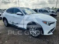 2018 Alfa Romeo Stelvio фото