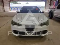 2018 Alfa Romeo Stelvio фото