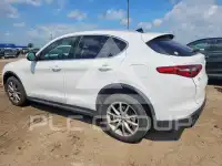 2018 Alfa Romeo Stelvio фото