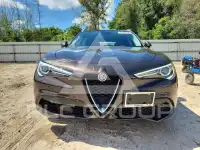 2018 Alfa Romeo Stelvio фото