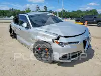 2018 Alfa Romeo Stelvio фото